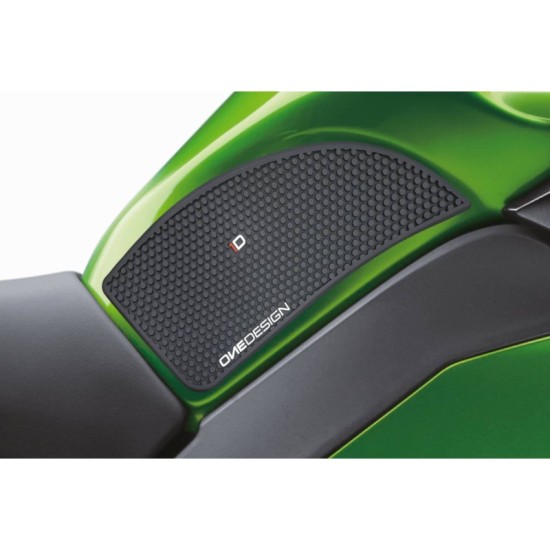 PUIG ADESIVO SERBATOIO SPECIFICO LATERALE KAWASAKI Z1000 2018-2021 NERO